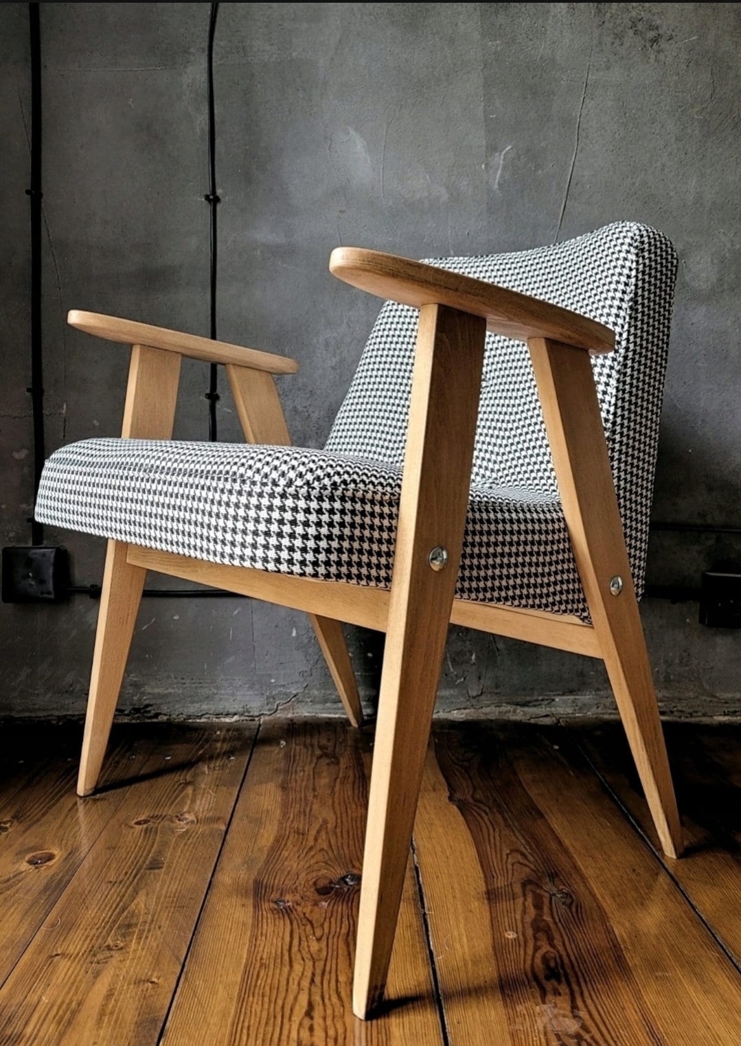 Józef Chierowski Model 366, Restored Mid Century Modern Armchair, Vintage 1960s Polish Design Lounge Chair