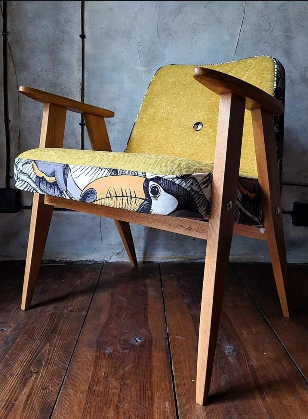 Fotel Chierowski 366 PRL Design Vintage polish armchair mid century