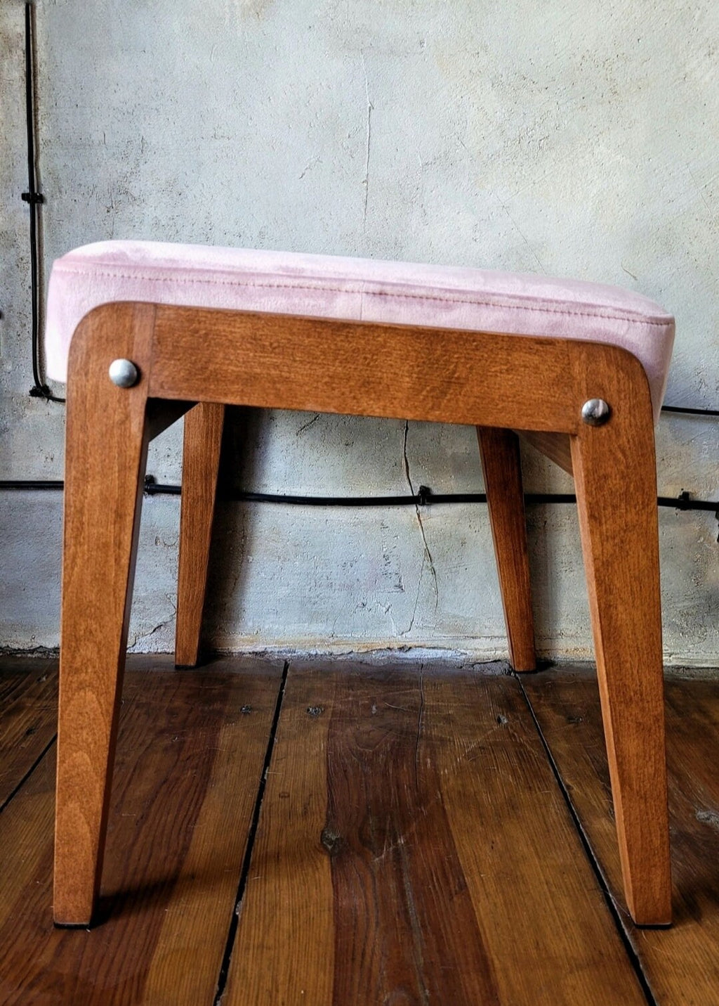 Fotel Chierowski 366 z podnóżkiem PRL Design Vintage polish armchair with footrest mid century