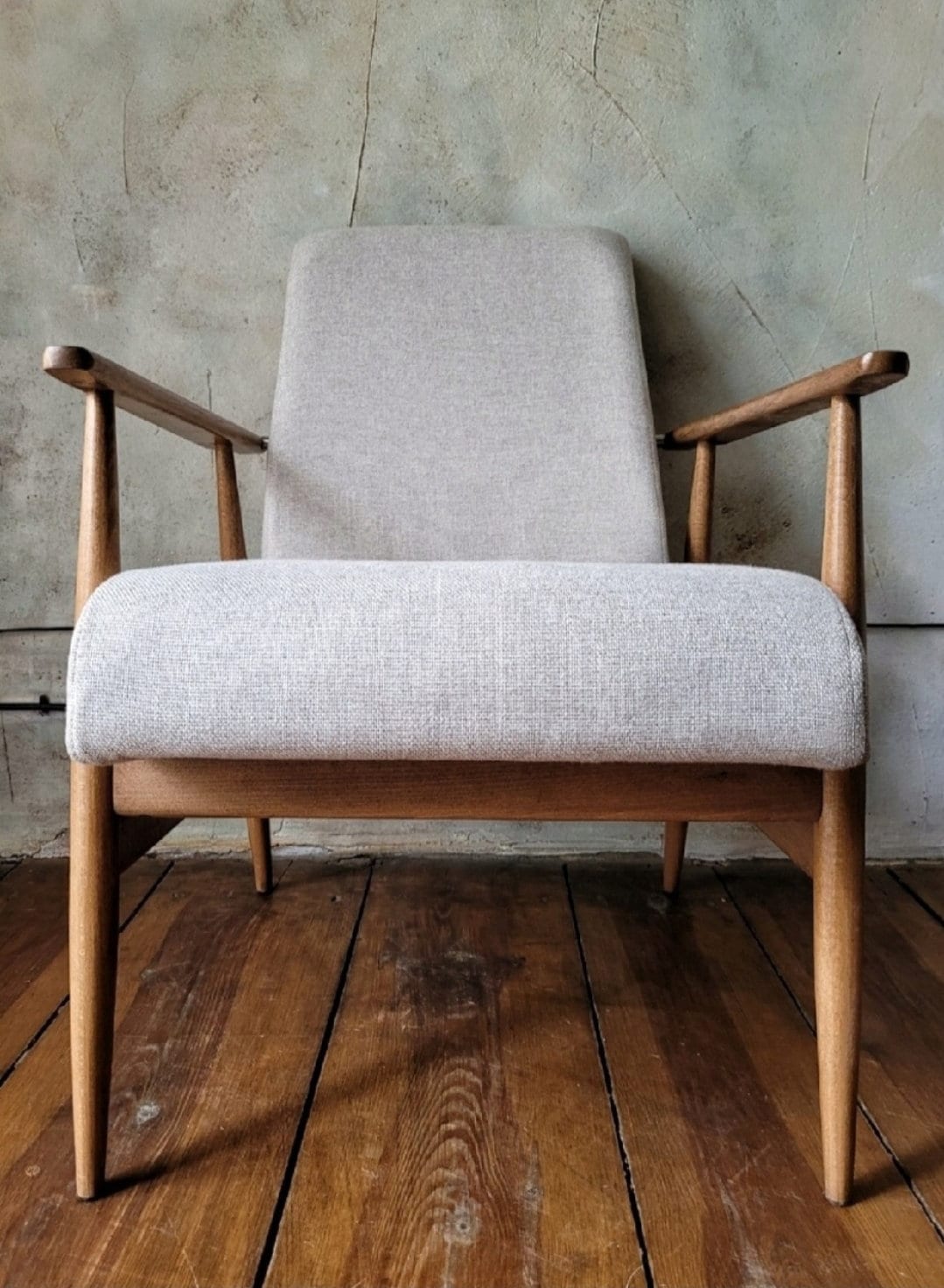 Fotel Lisek 300-190 PRL Design Vintage polish armchair mid century