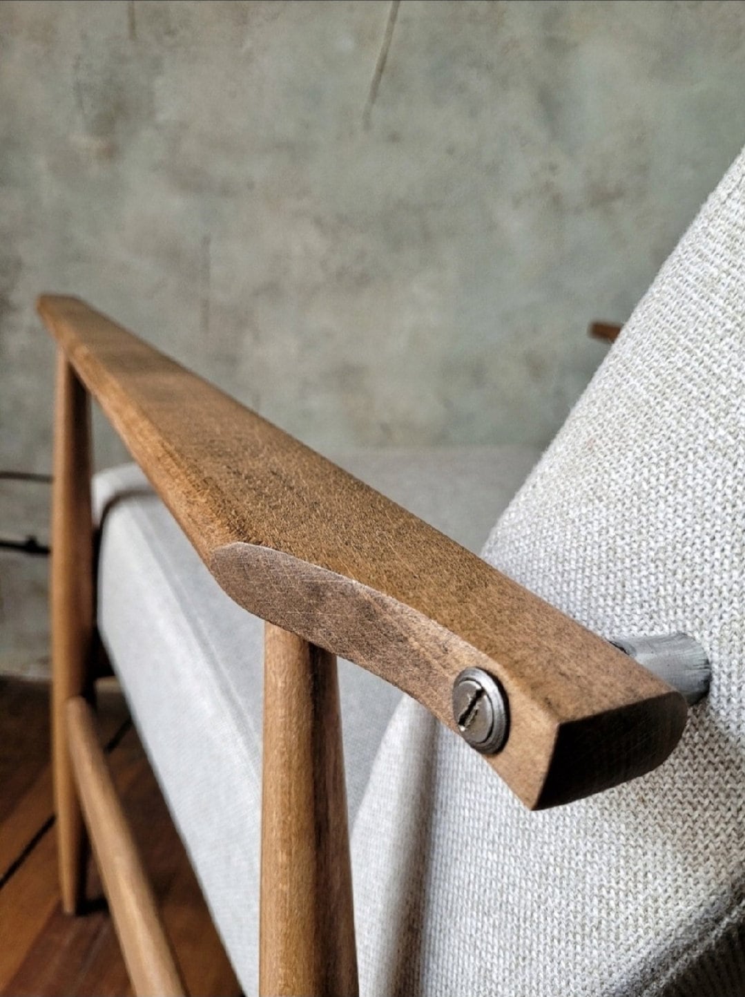 Fotel Lisek 300-190 PRL Design Vintage polish armchair mid century