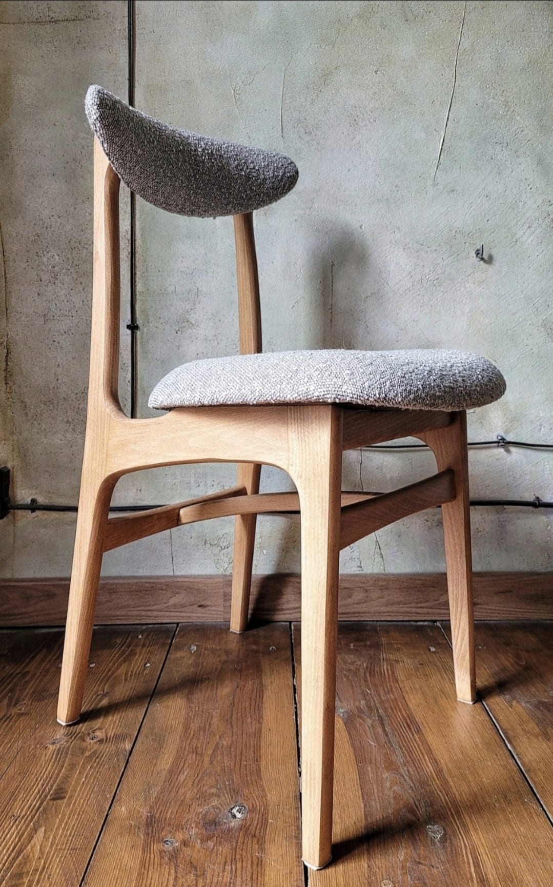 Vintage polish mid-century dining chair type 200-190 by R.Hałas PRL Designe