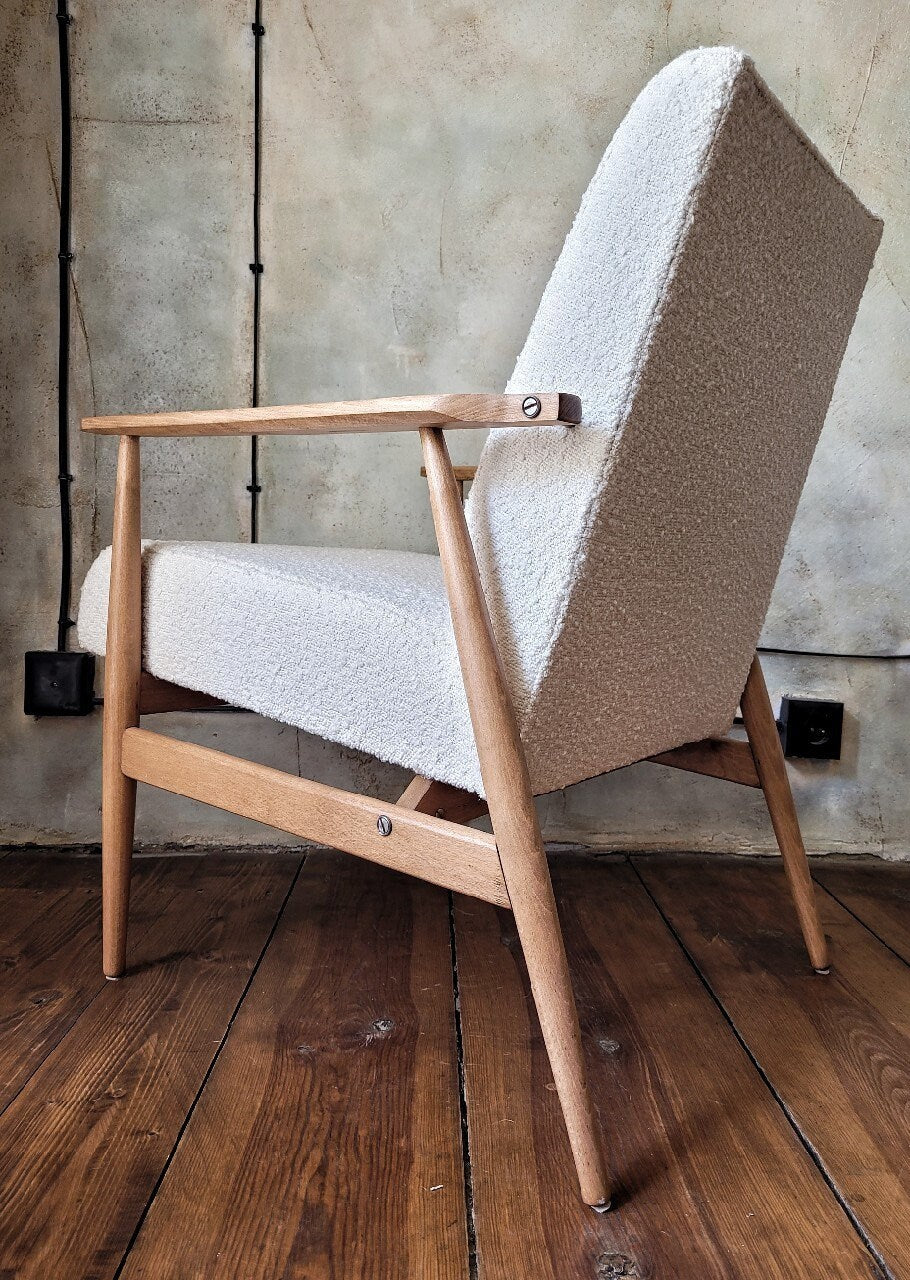 Fotel Lisek 300-190 PRL Design Vintage polish armchair mid century
