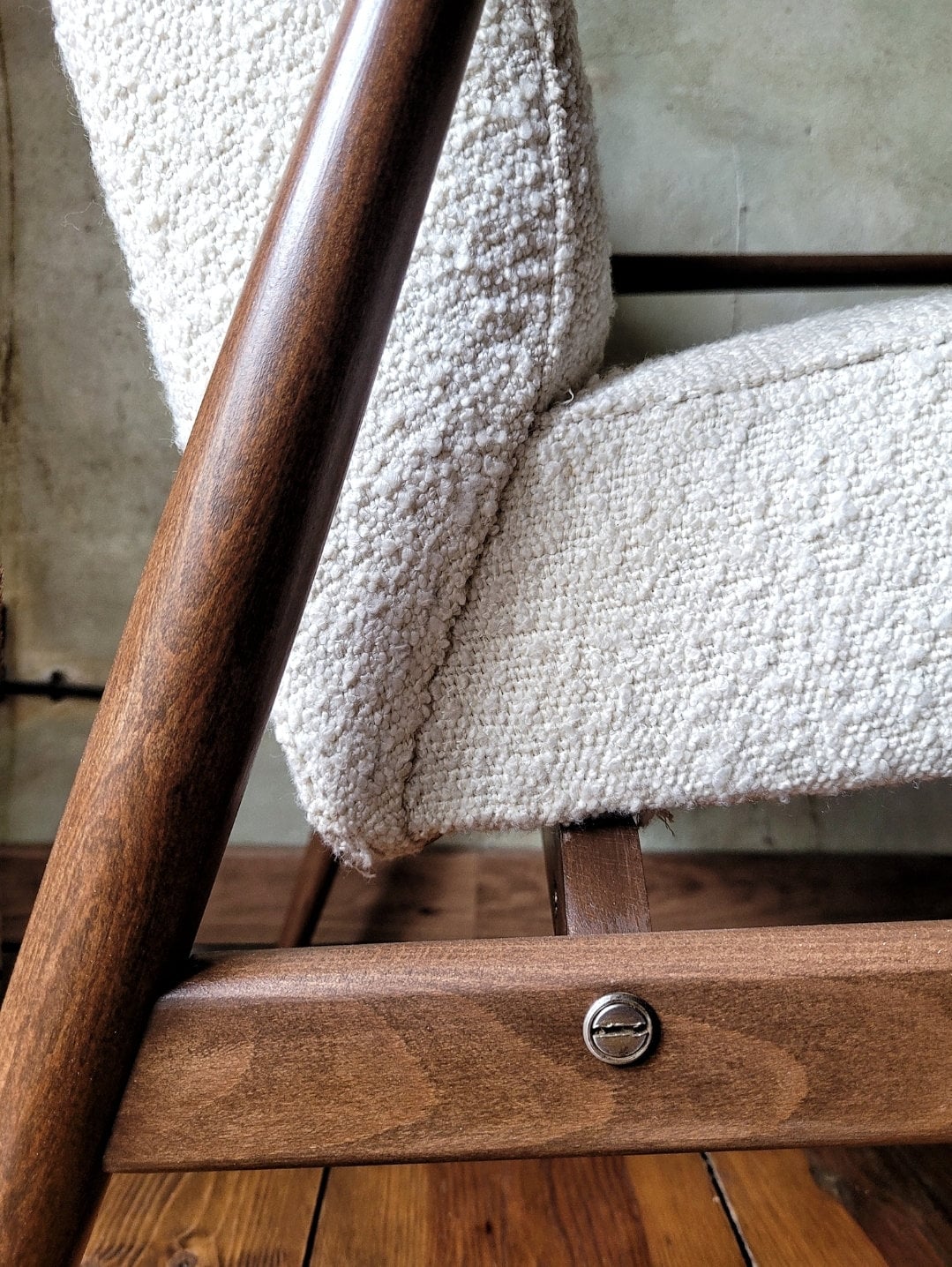 Fotel Lisek 300-190 PRL Design Vintage polish armchair mid century
