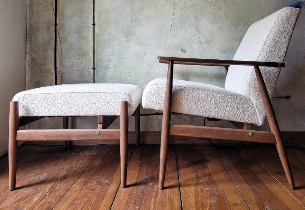 Fotel Lisek 300-190 PRL Design Vintage polish armchair with footrest mid century
