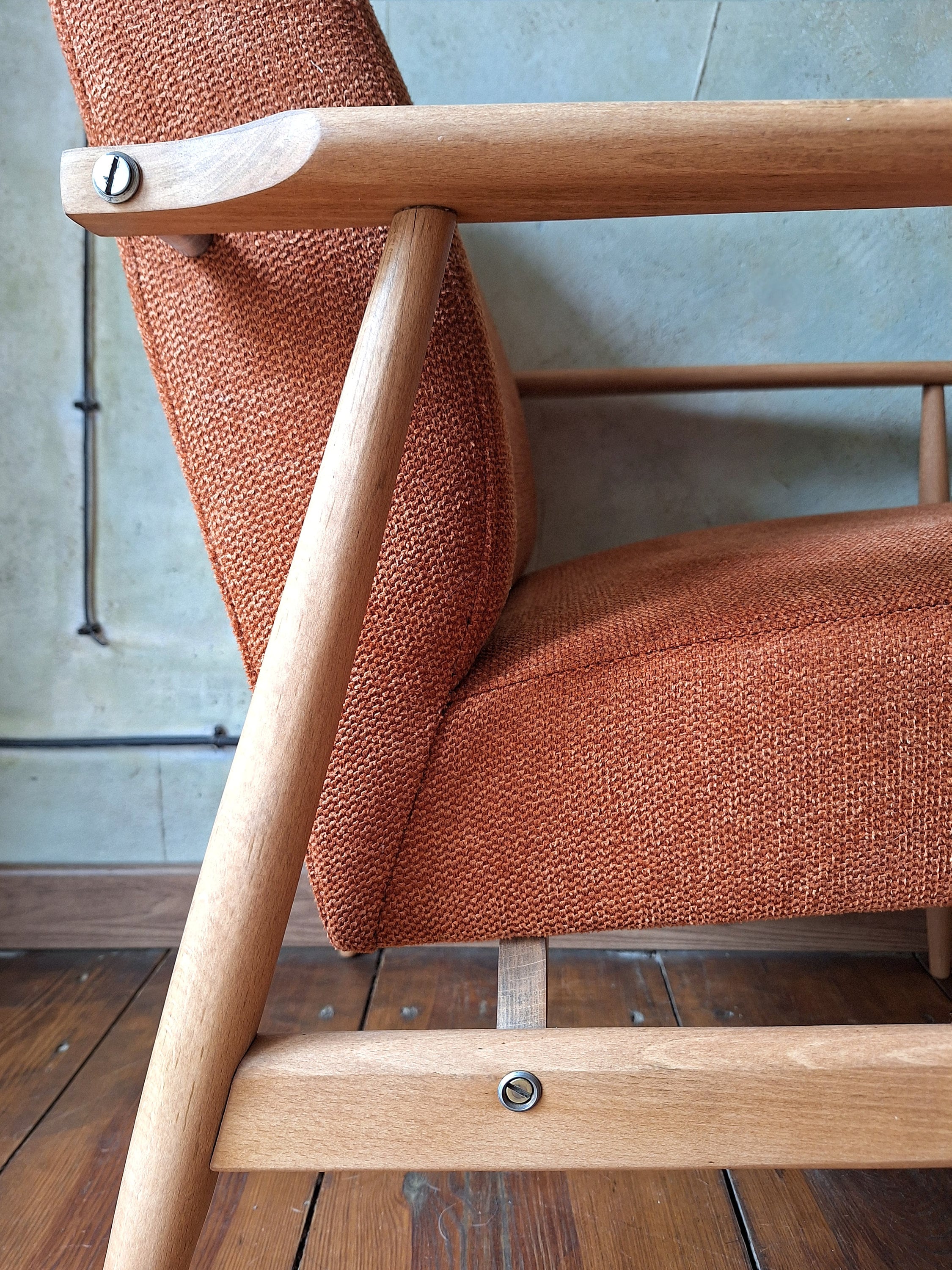 Fotel Lisek 300-190 PRL Design Vintage polish armchair with footrest mid century