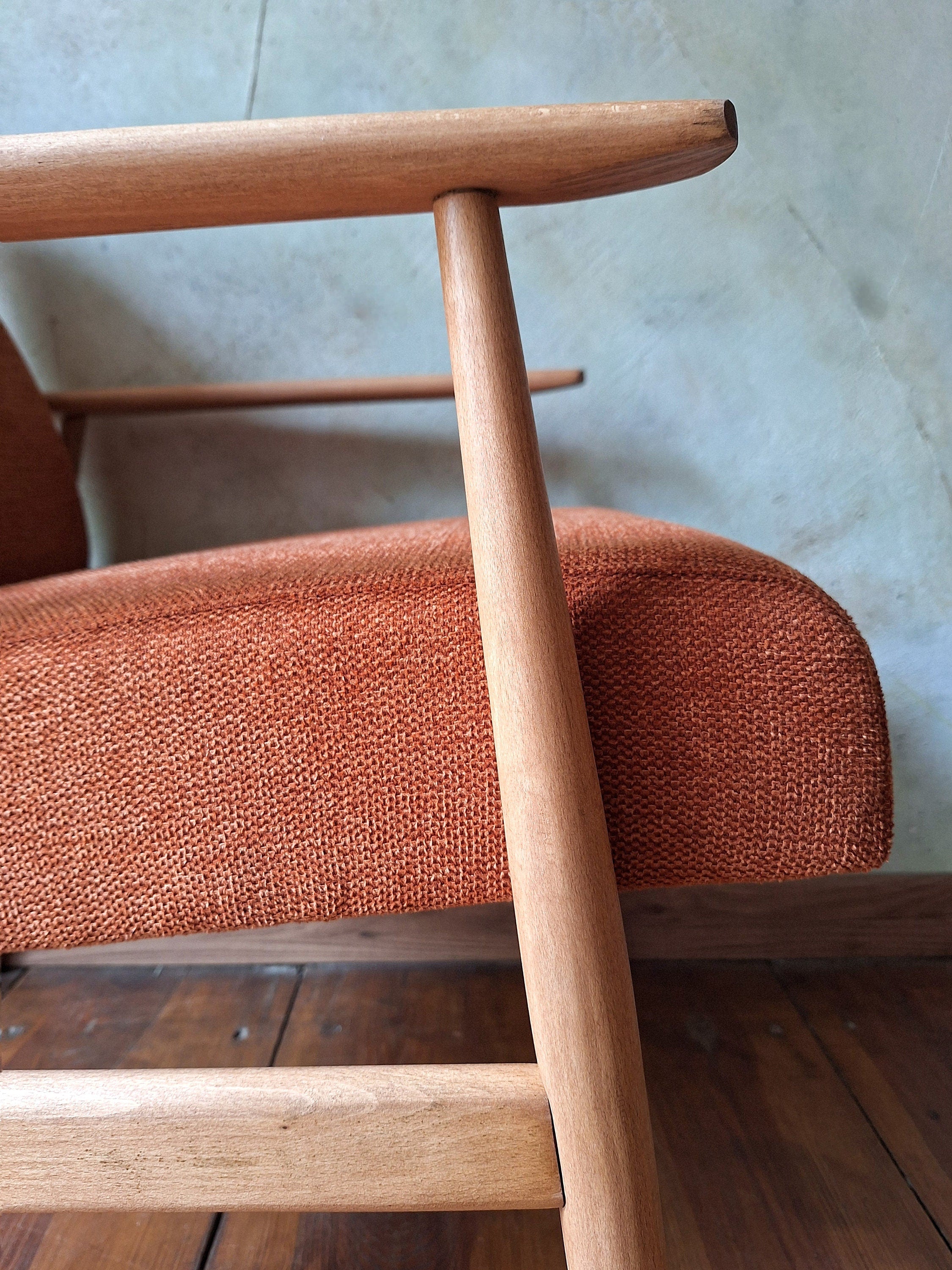 Fotel Lisek 300-190 PRL Design Vintage polish armchair with footrest mid century