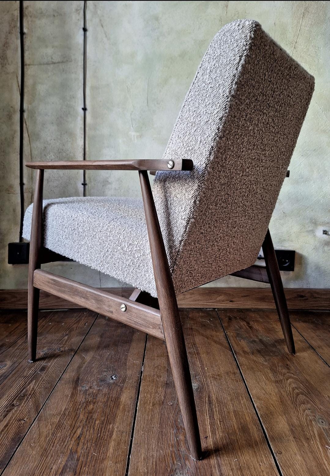 Fotel Lisek 300-190 PRL Design Vintage polish armchair mid century
