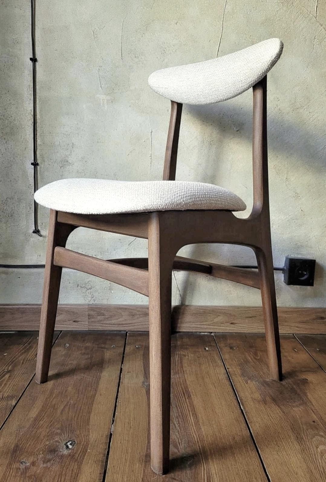 Vintage Dining Chair Type 200-190 by R. Hałas, Mid Century Modern Polish Design, Wooden Chair, 1960s 1970s