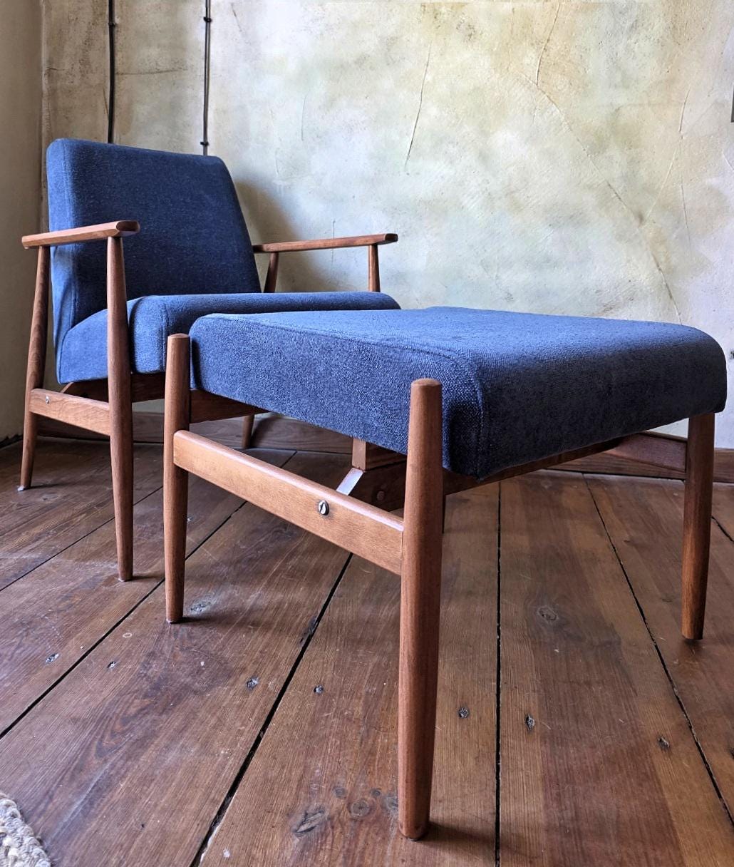 Fotel Lisek 300-190 PRL Design Vintage polish armchair with footrest mid century