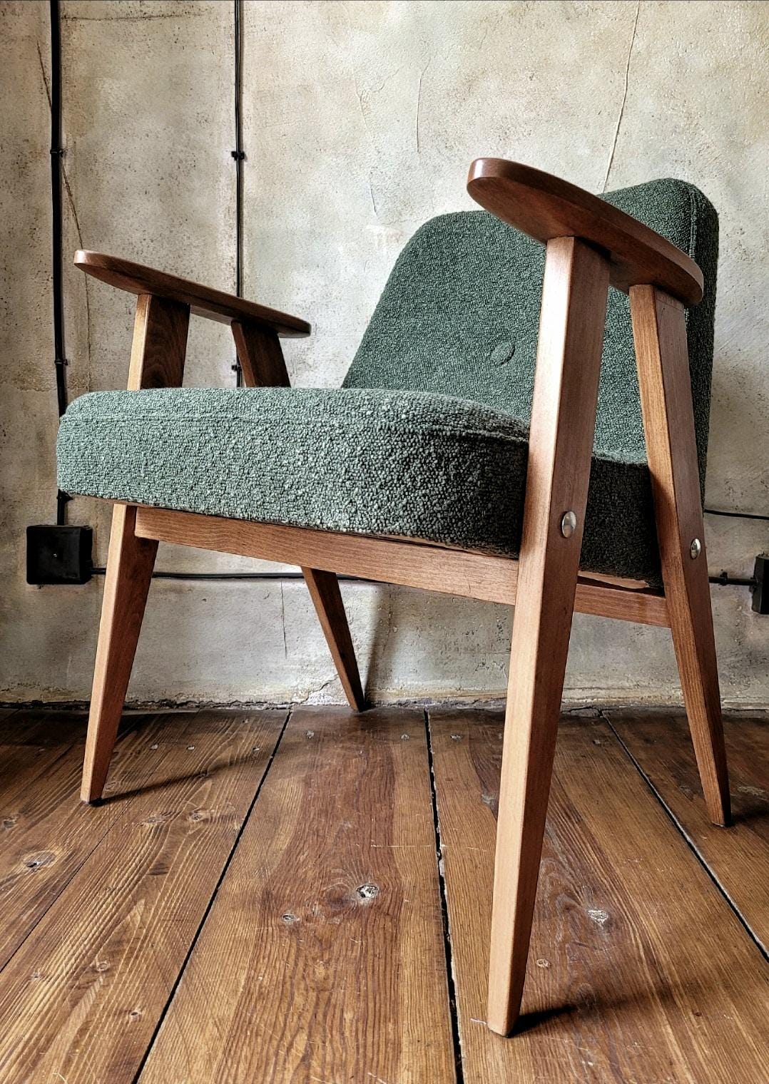 Fotel Chierowski 366 z podnóżkiem PRL Design Vintage polish armchair with footrest mid century