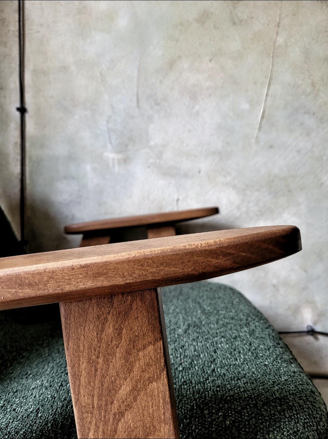 Fotel Chierowski 366 z podnóżkiem PRL Design Vintage polish armchair with footrest mid century