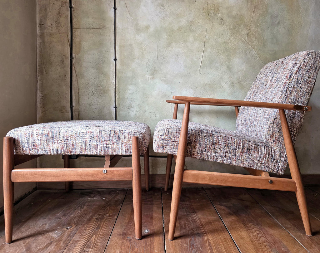 Fotel Lisek 300-190 PRL Design Vintage polish armchair with footrest mid century