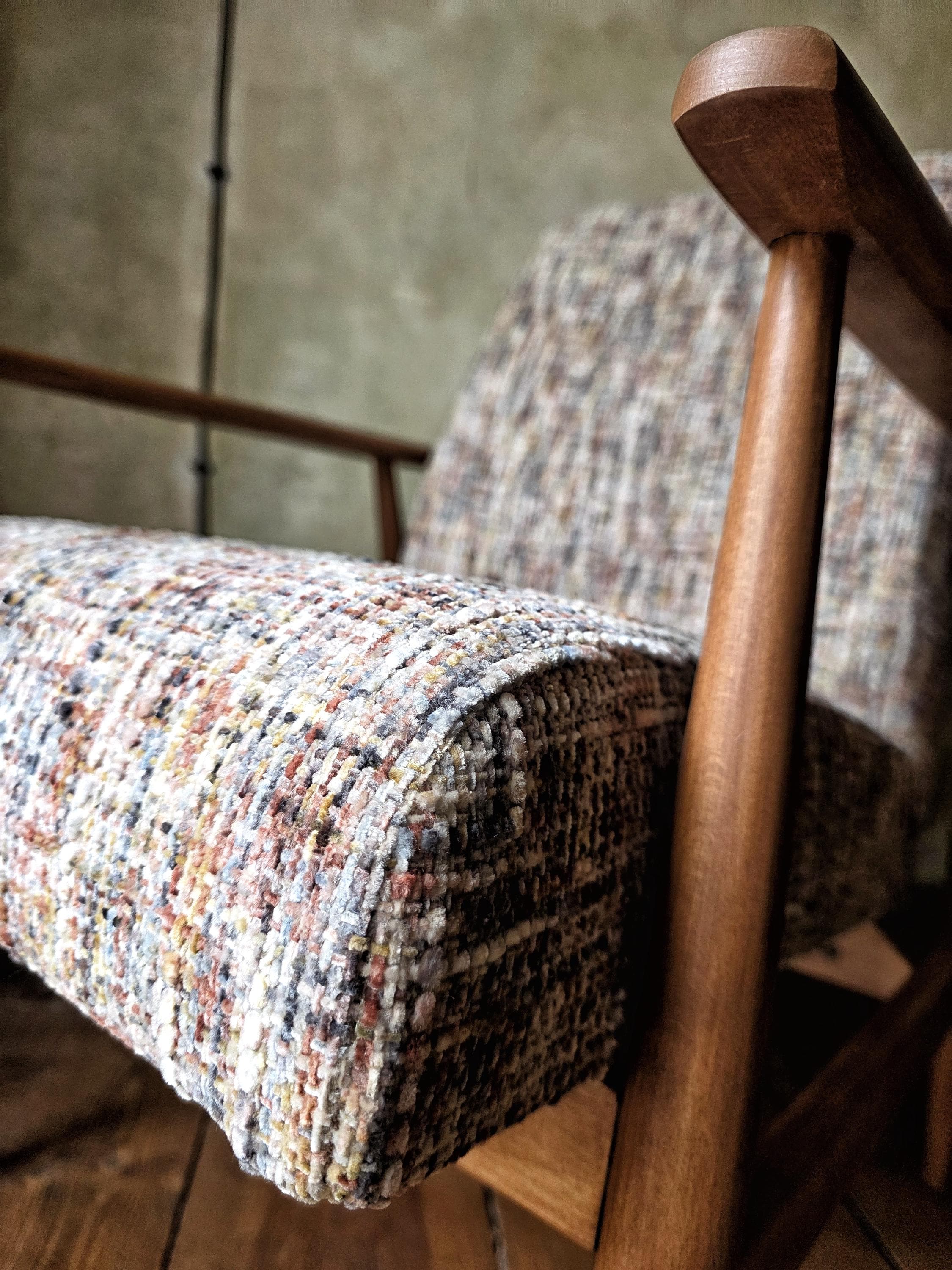 Fotel Lisek 300-190 PRL Design Vintage polish armchair mid century