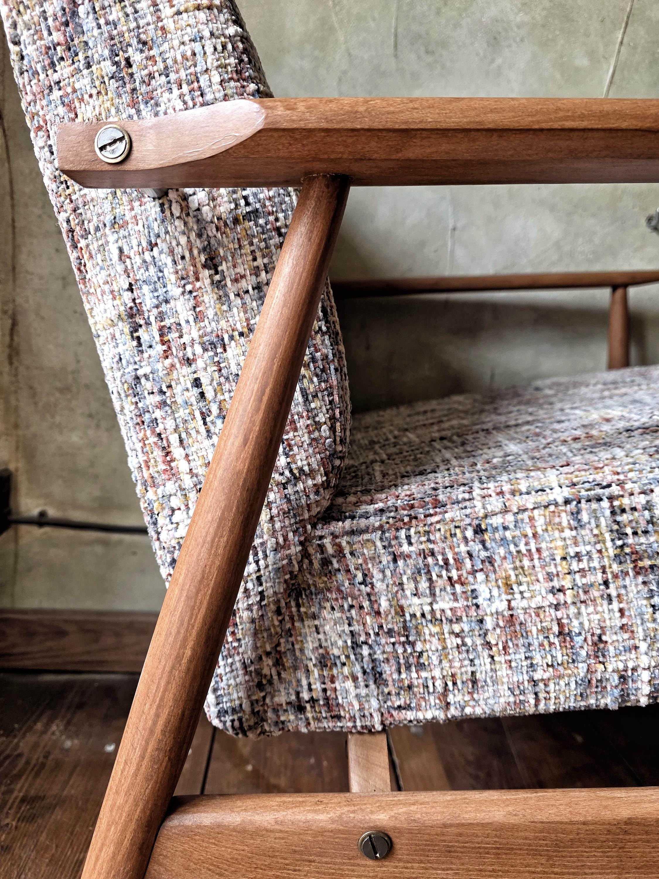 Fotel Lisek 300-190 PRL Design Vintage polish armchair mid century