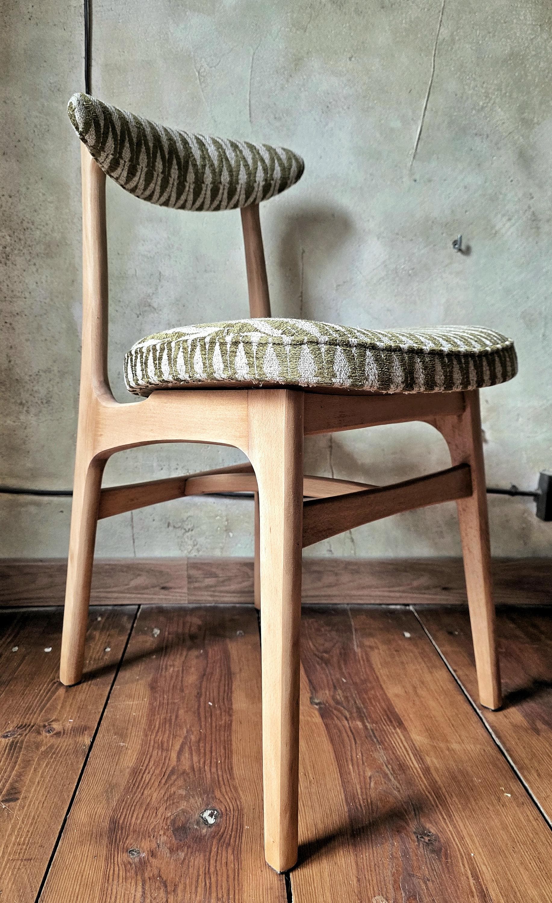 Vintage Dining Chair Type 200-190 by R. Hałas, Mid Century Modern Polish Design, Wooden Chair, 1960s 1970s