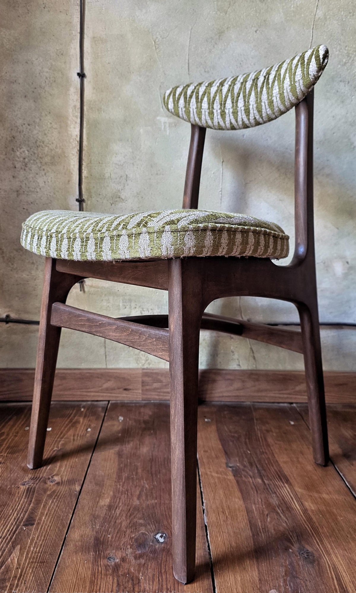 Vintage Dining Chair Type 200-190 by R. Hałas, Mid Century Modern Polish Design, Wooden Chair, 1960s 1970s