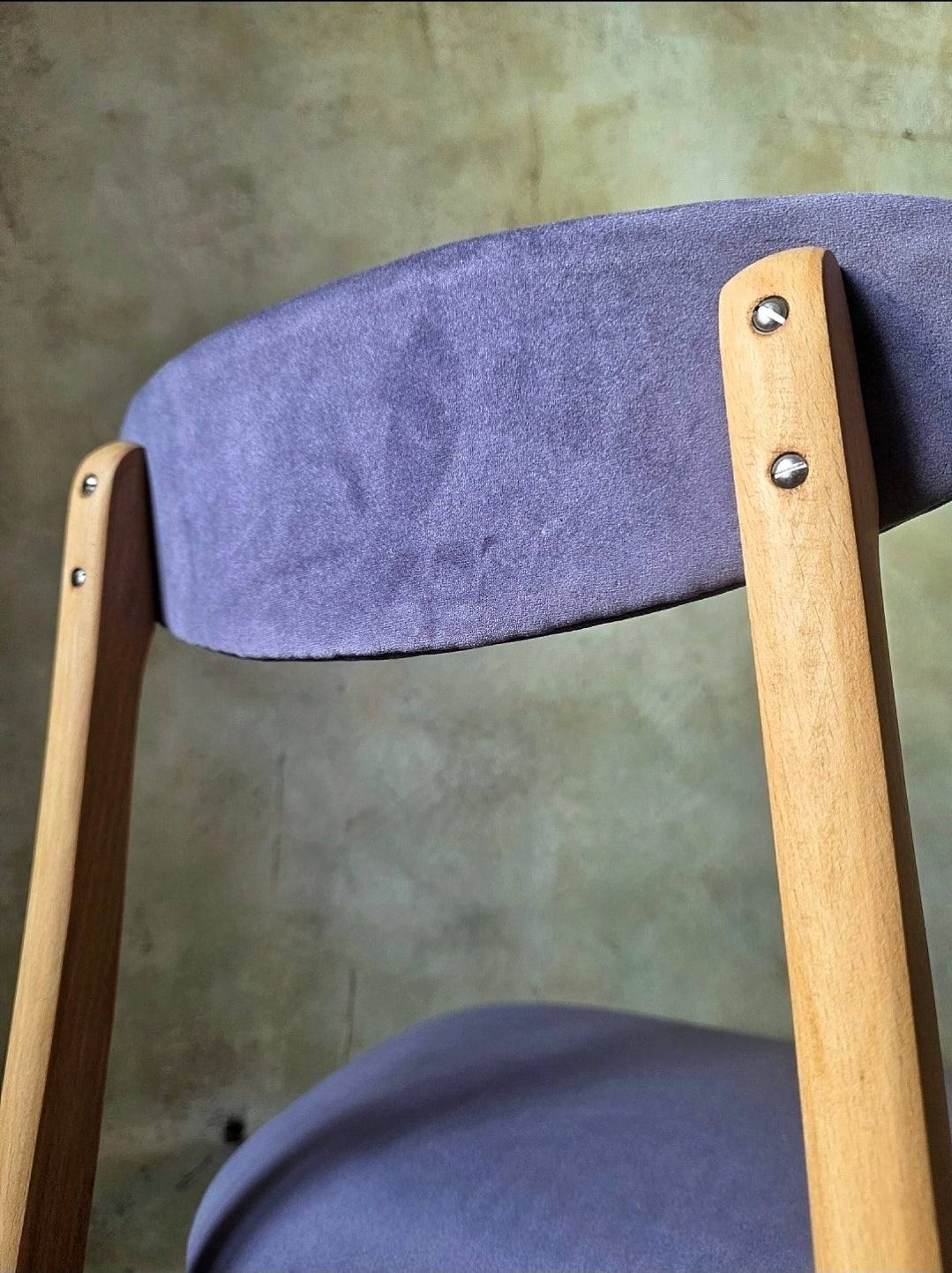 Krzesło Hałas 200-190 – polski design PRL, vintage