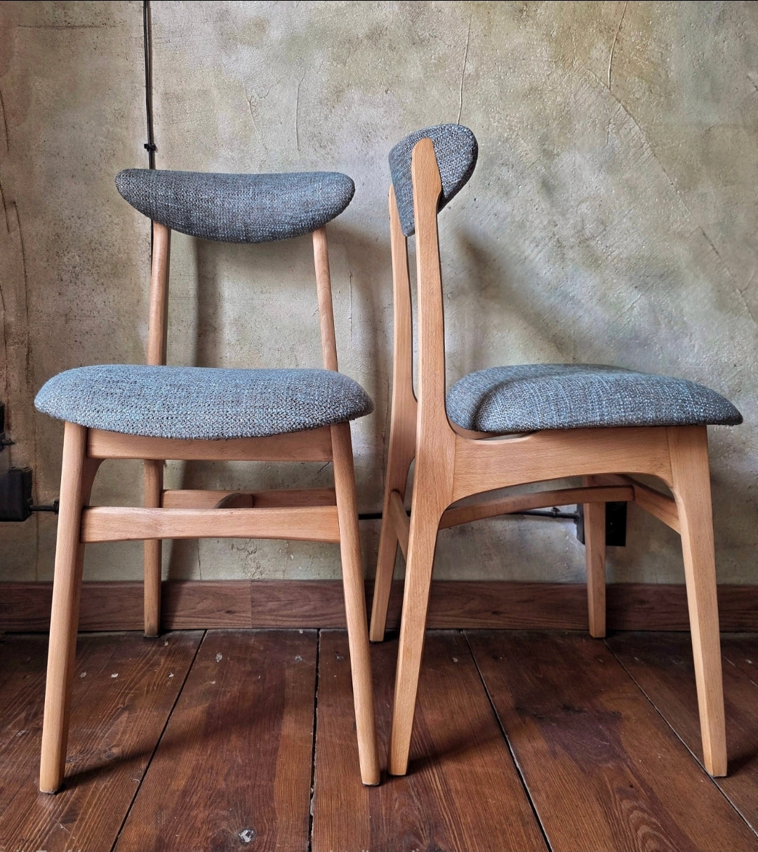 Krzesło Hałas 200-190 – polski design PRL, vintage