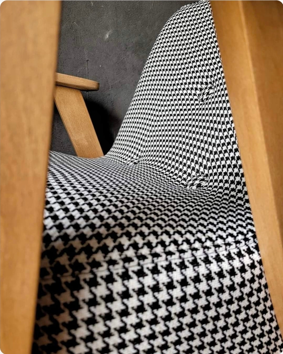 Fotel Chierowski 366 – polski design PRL, vintage, po renowacji