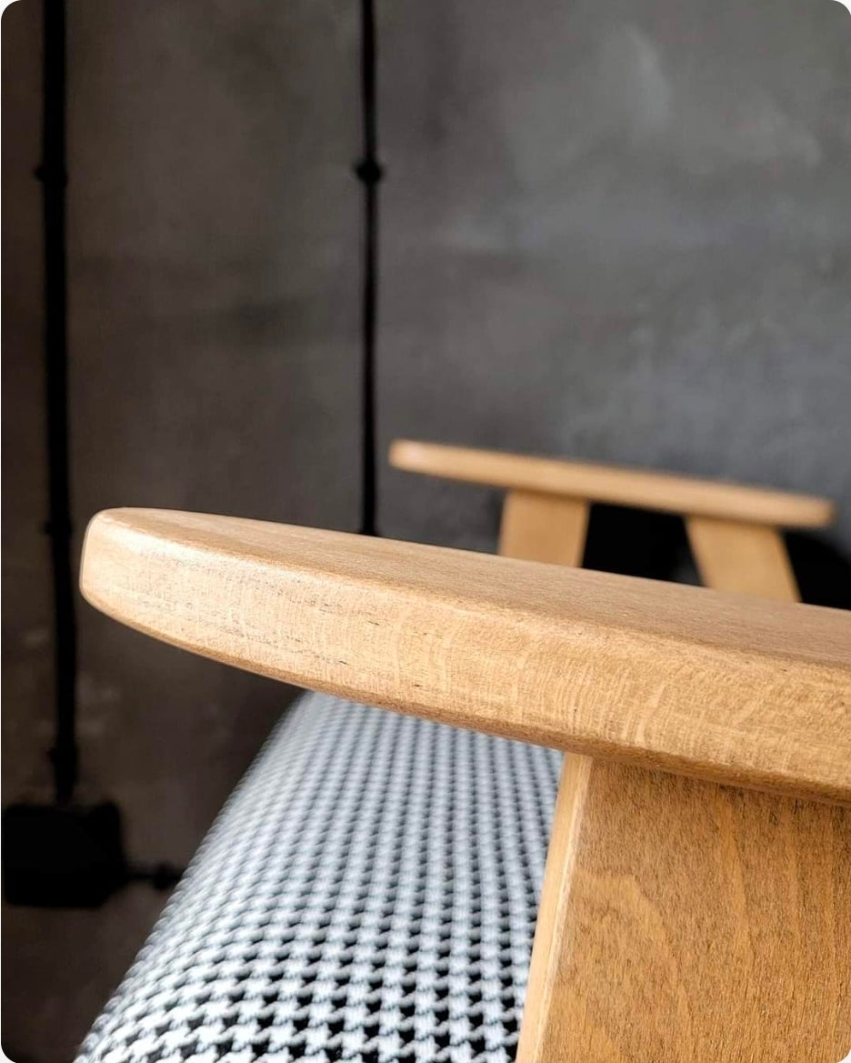 Fotel Chierowski 366 – polski design PRL, vintage, po renowacji