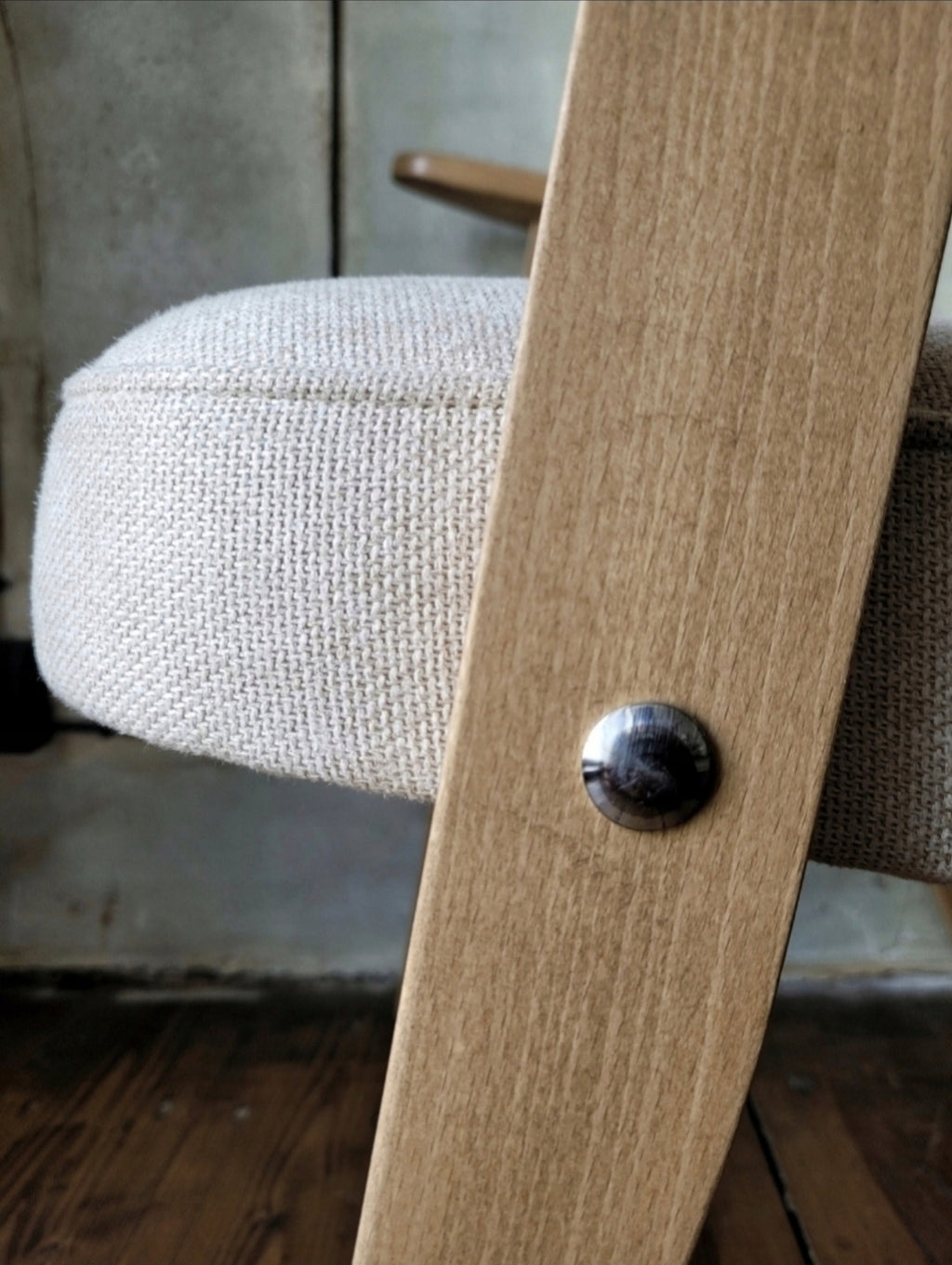 Fotel Chierowski 366 – polski design PRL, vintage, po renowacji